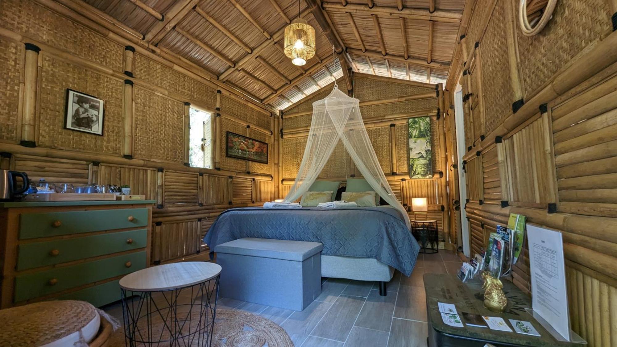 Suite Bambou Bien-Etre A Bali - Le Soleil Des Cevennes Saint-Jean-du-Gard Exterior foto